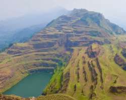 The area contains Mount Richard-Molard which is the uppermost mountain in both nations with a height of 5,750 feet.